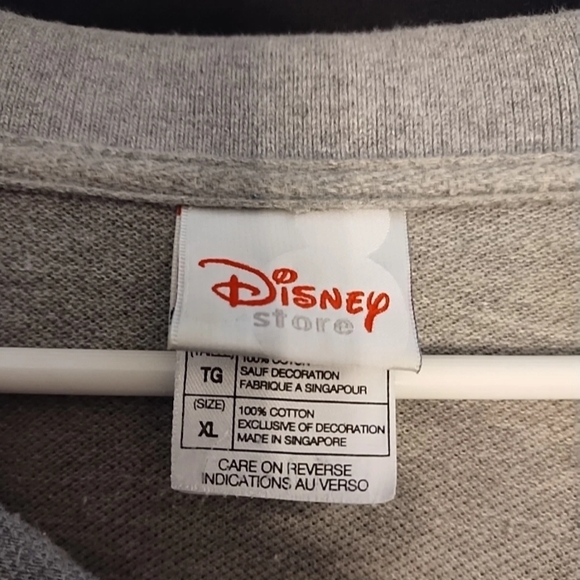 Disney Gray Knit Topvintage Disney Mickey Mouse gray polo shirt Men Or Women - Picture 3 of 3